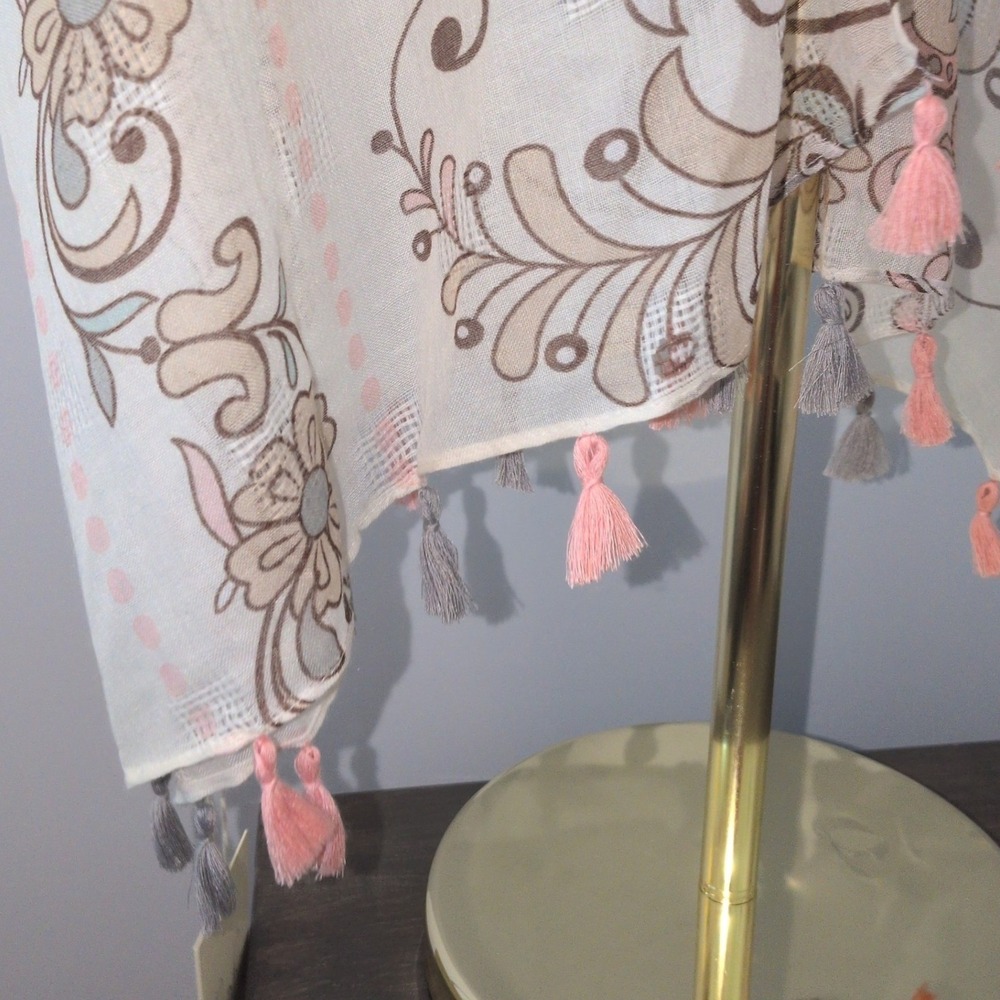 NWT Riah Fashion Kimono Women One Size Cream Pink Floral Butterfly Tassel Boho - Picture 4 of 13